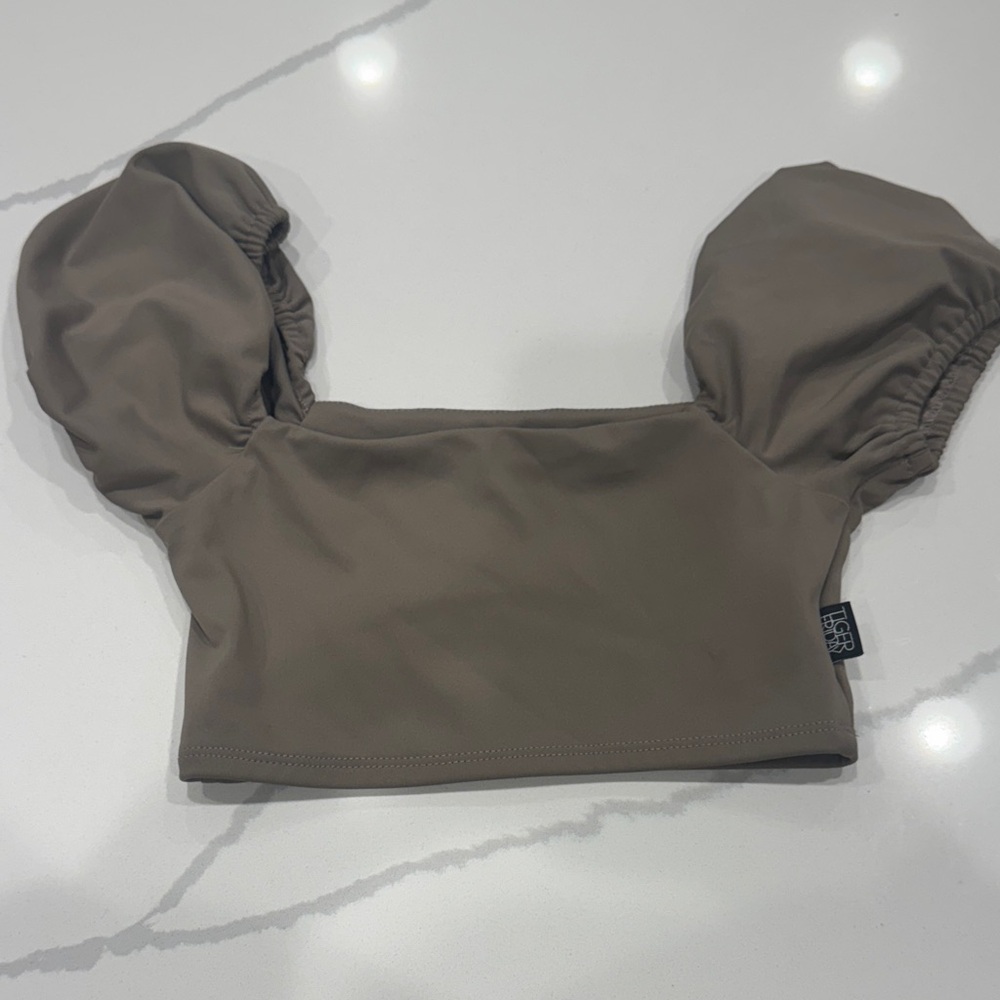 Tiger Friday Puff Sleeve Crop Top - Gray/Brown